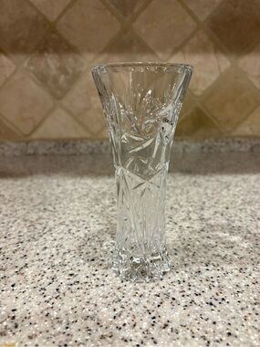 Lenox Fine Crystal Cut Glass Small Bud Vase Star & Fan Pinwheel